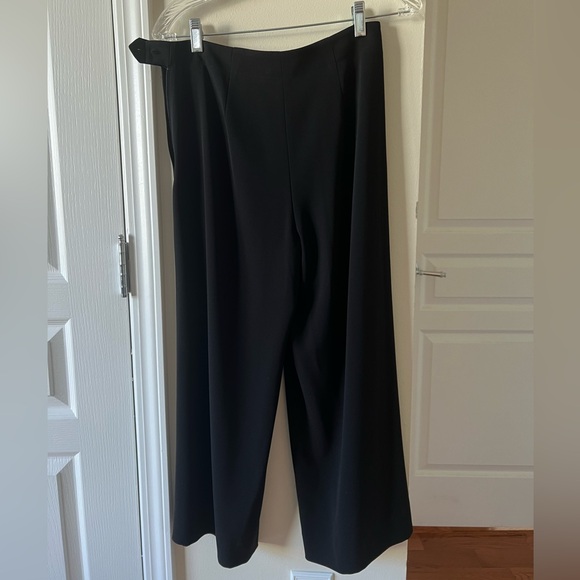 Brooks Brothers Black Pleated pants - Picture 2 of 3